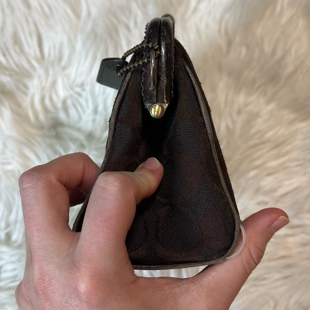 Vintage Coach Legacy Stripe Framed Beauty Pouch Chocolate Brown Kiss‑Lock 🤎🌈 - Picture 5 of 14